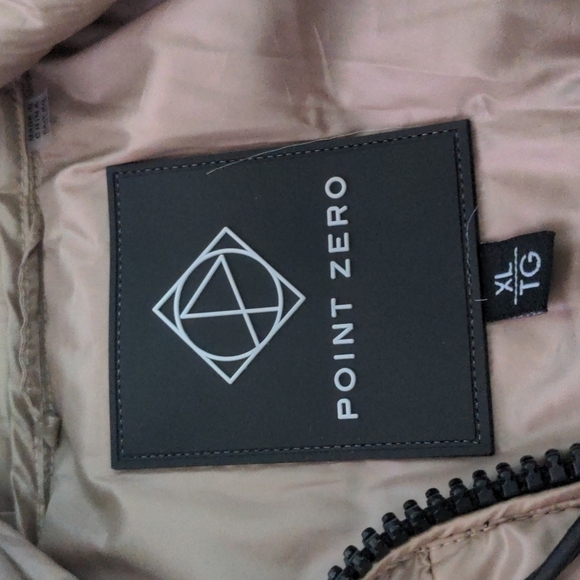 Point Zero Puffer Coat in Camel size XL - Picture 7 of 11